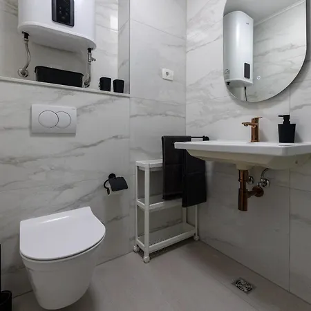Apartament Mare